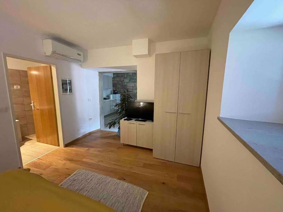 Santomas Apartments Šmarje 外观 照片