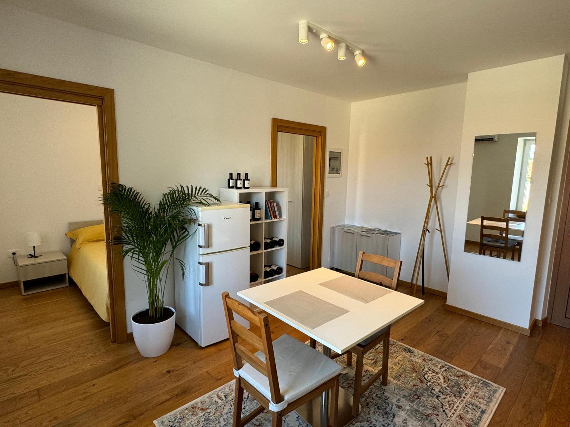 Santomas Apartments Šmarje 外观 照片